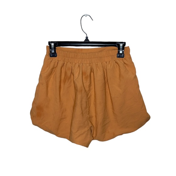 Two piece set - Picture 2 of 4